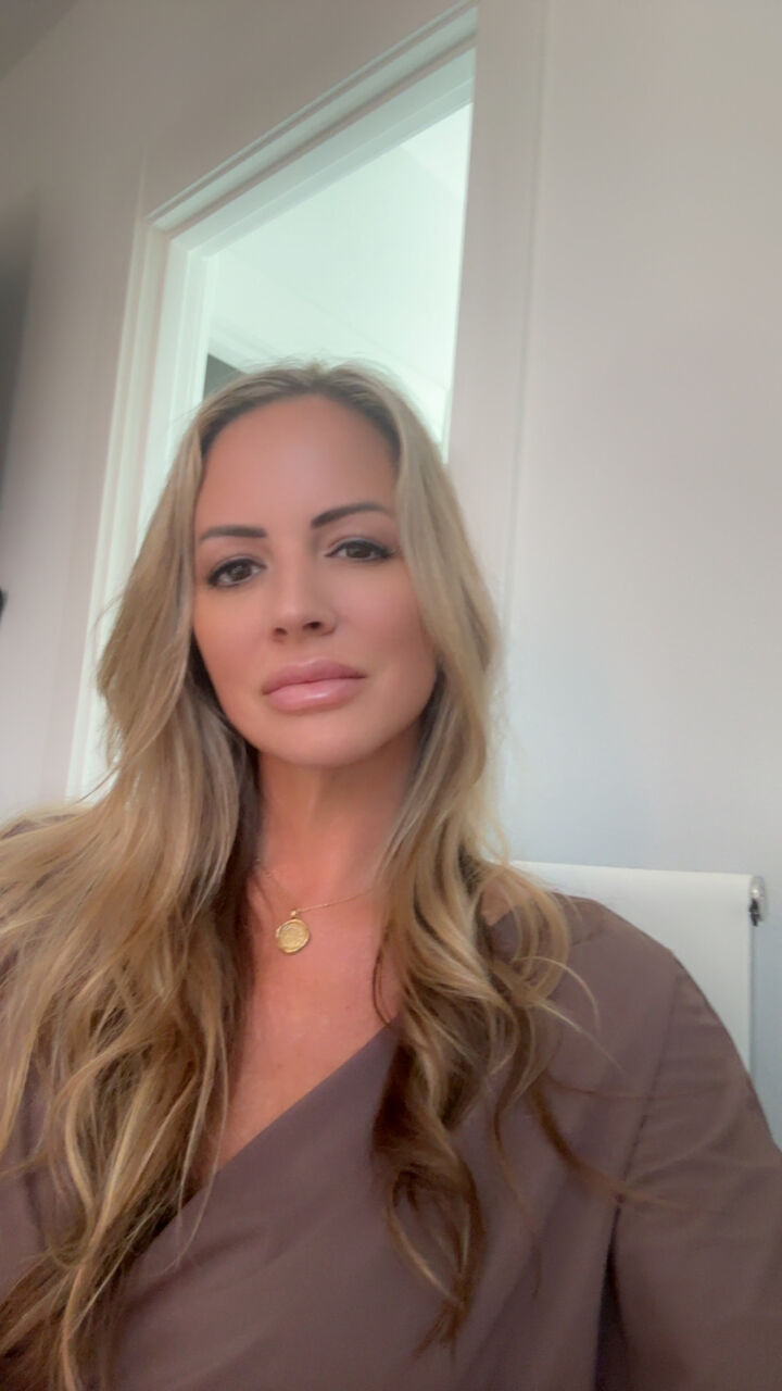 Jennifer  Schultz,  in Snohomish, Windermere