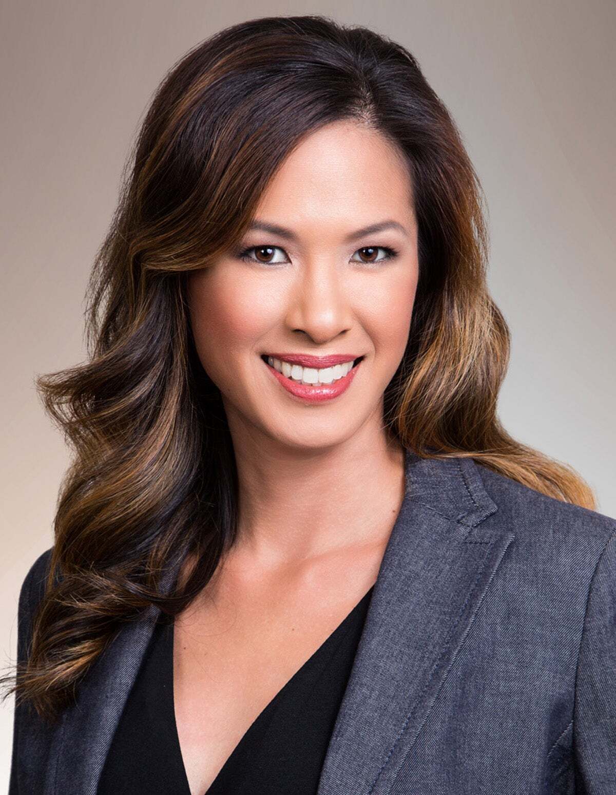 Rolanda Racoma, REALTOR® in Honolulu, Advantage Realty