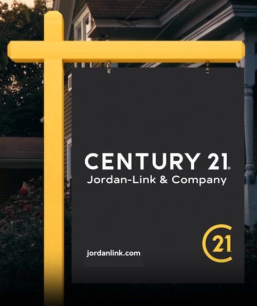 Alejandra Sanchez, Real Estate Salesperson in Visalia, Jordan-Link