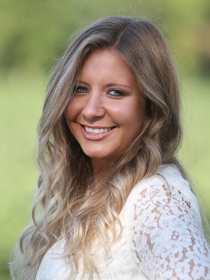 Lisa Love, Real Estate Salesperson in Delafield, Affiliated