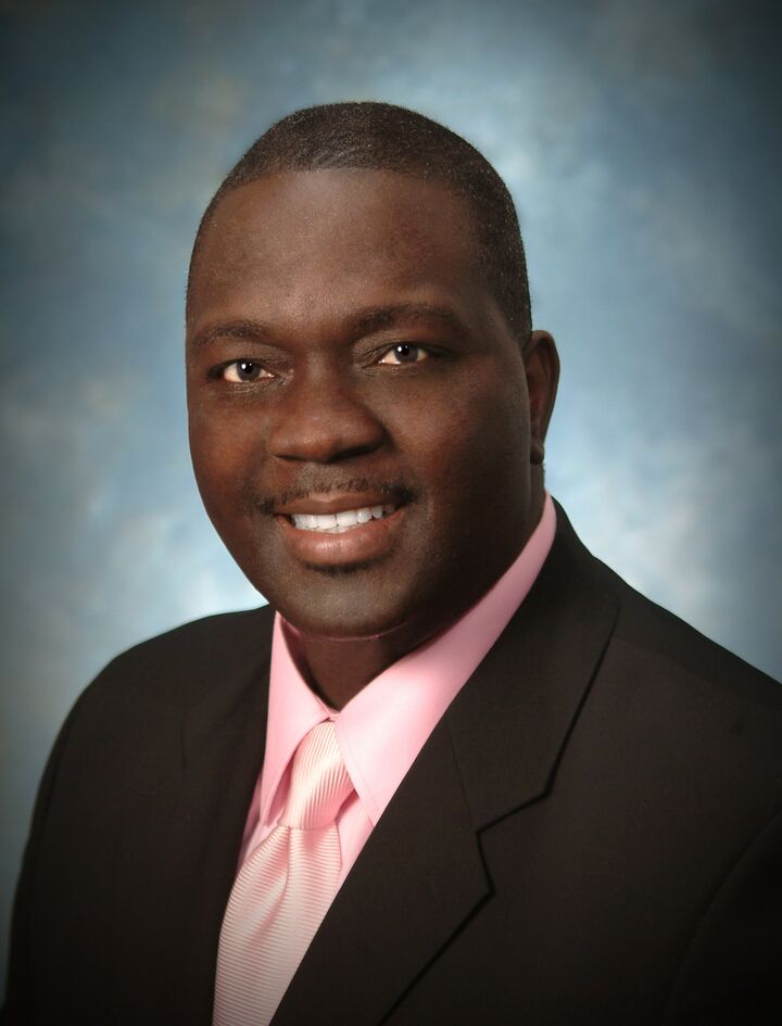 Greg Tonoukouin, Real Estate Salesperson in Roseville, Select Real Estate, Inc.