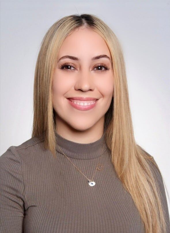 Isabella Da'Silva, Real Estate Salesperson in Glastonbury, Executive Real Estate