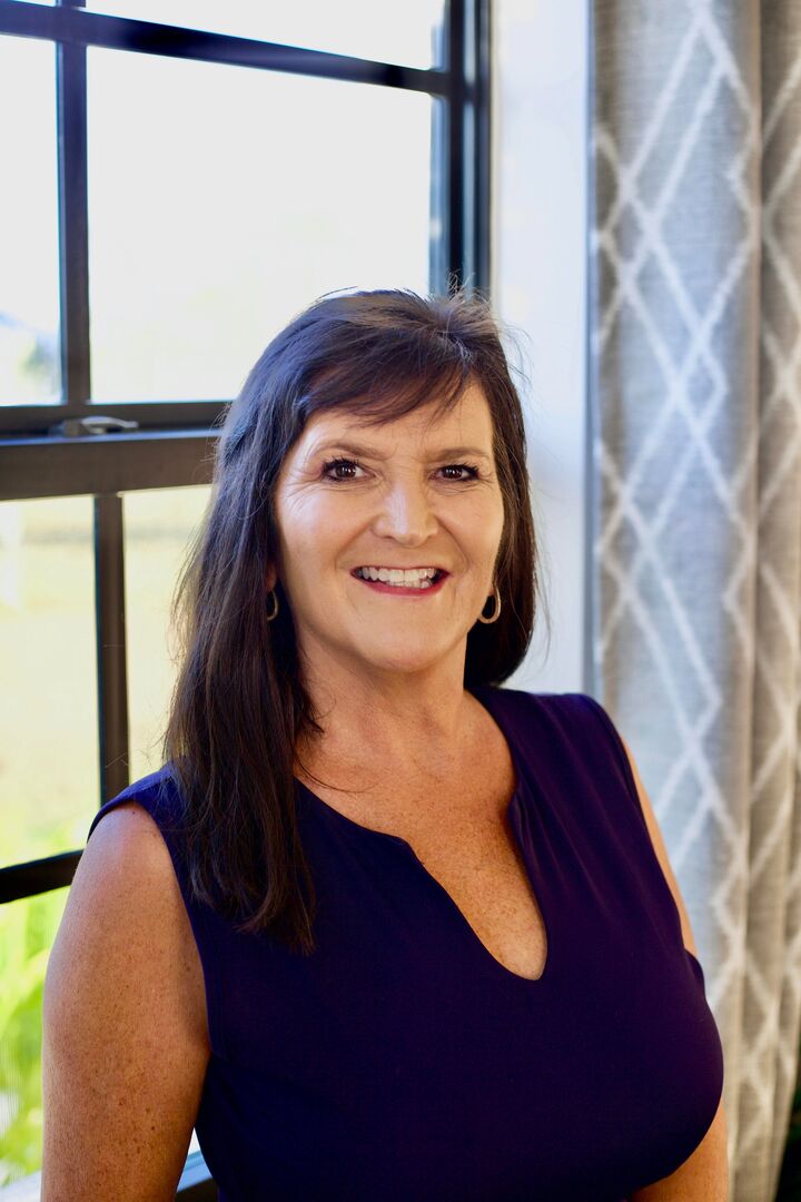Cheryl Hayek, Real Estate Salesperson in Port Charlotte, Sunstar Realty