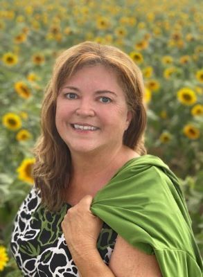 LISA ANDRUSCAVAGE, Real Estate Salesperson in Allentown, Heritage Real Estate