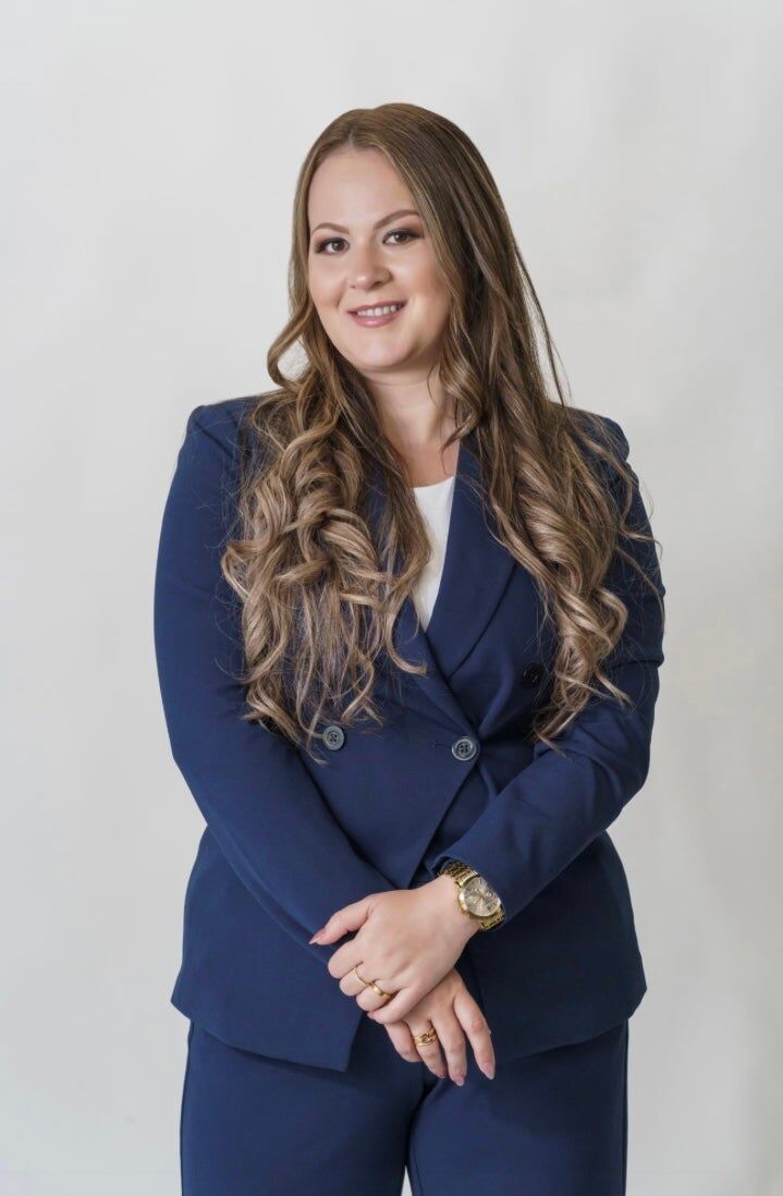 Patricia Perez-Garcia, Real Estate Broker in Hickory Hills, New Beginnings