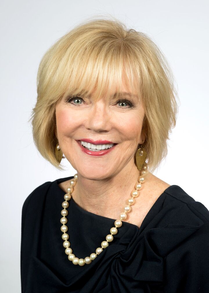 Cynthia Scroggins, Real Estate Salesperson in Fredericksburg, North East