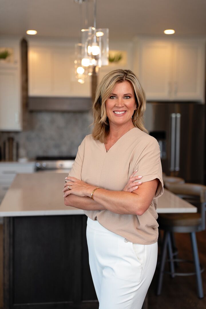 Jennifer Jansen, Real Estate Salesperson in Sioux Center, Signature Real Estate