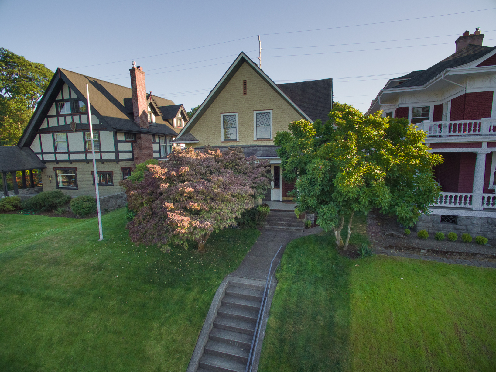 Property Photo:  708 N I St  WA 98403 