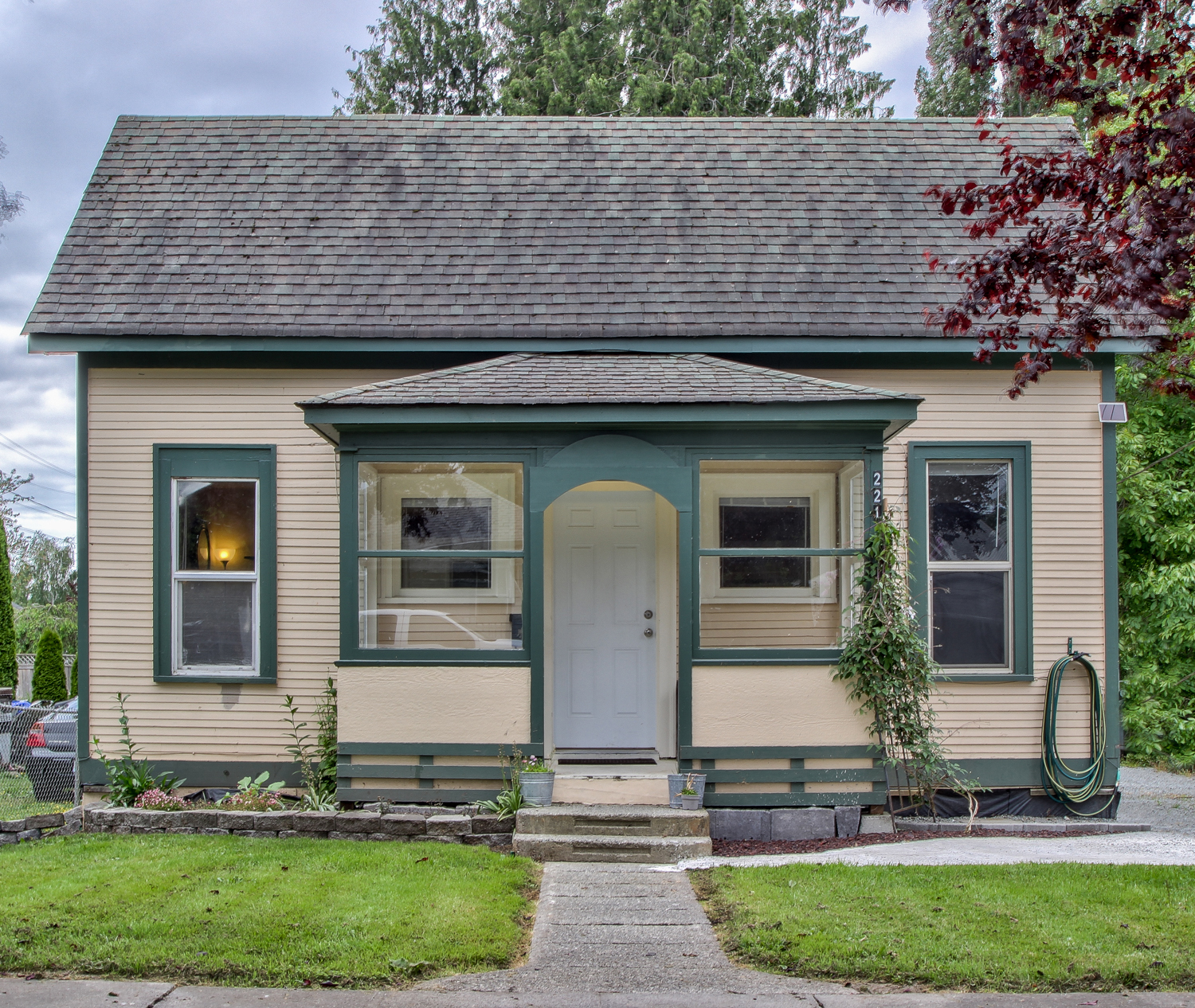 Property Photo: 221 S Baker St WA 98273