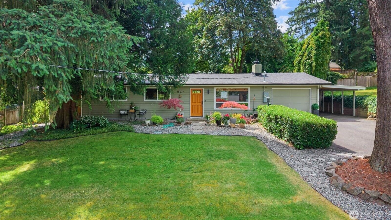 Property Photo:  18237 SE 135th Street  WA 98059 