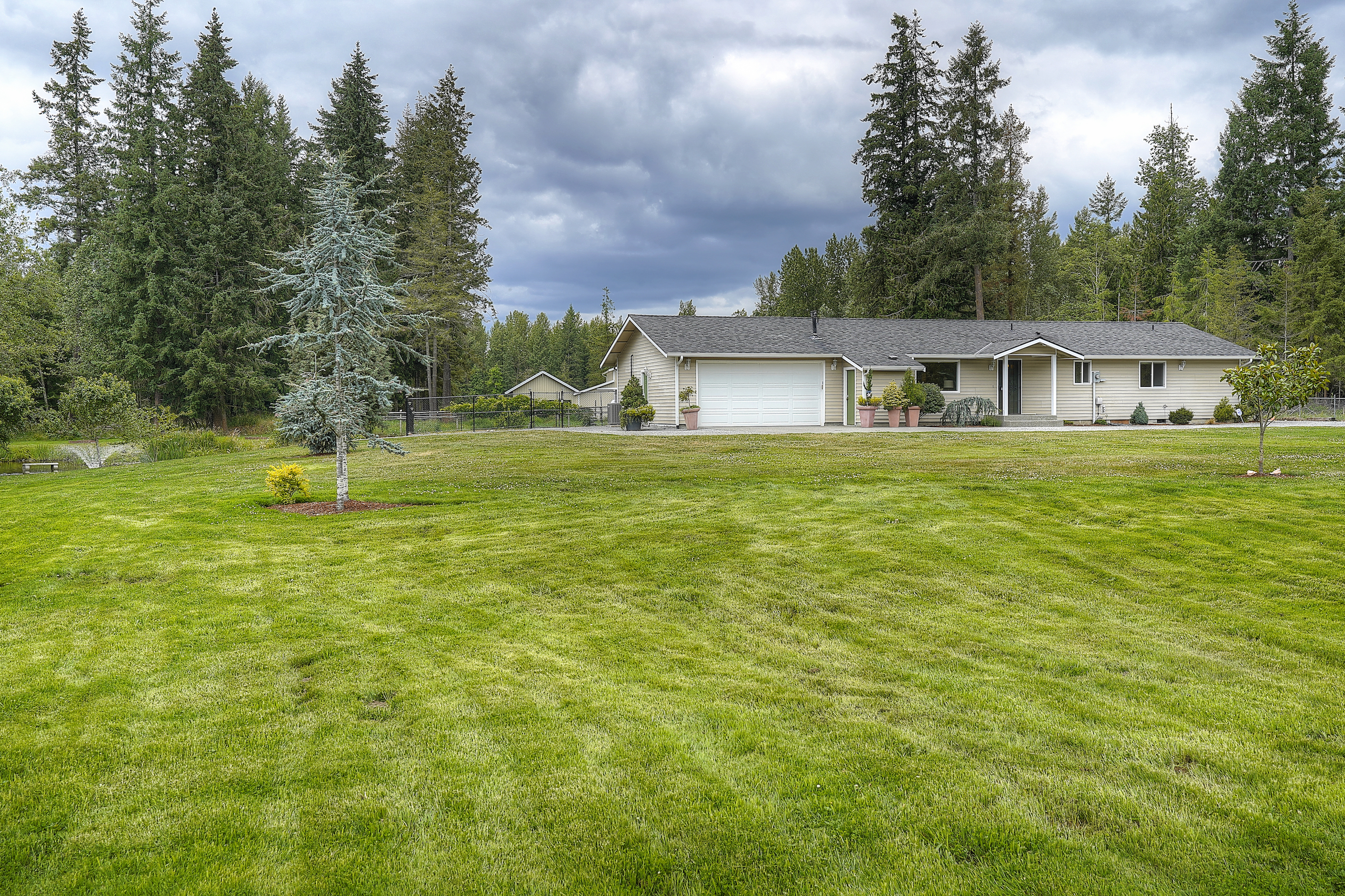 Property Photo:  13621 Kapowsin Hwy E  WA 98338 