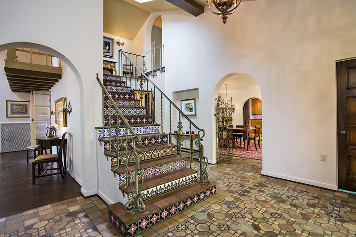 Property Photo: Entry foyer 1215 Shenandoah Dr E  WA 98112 