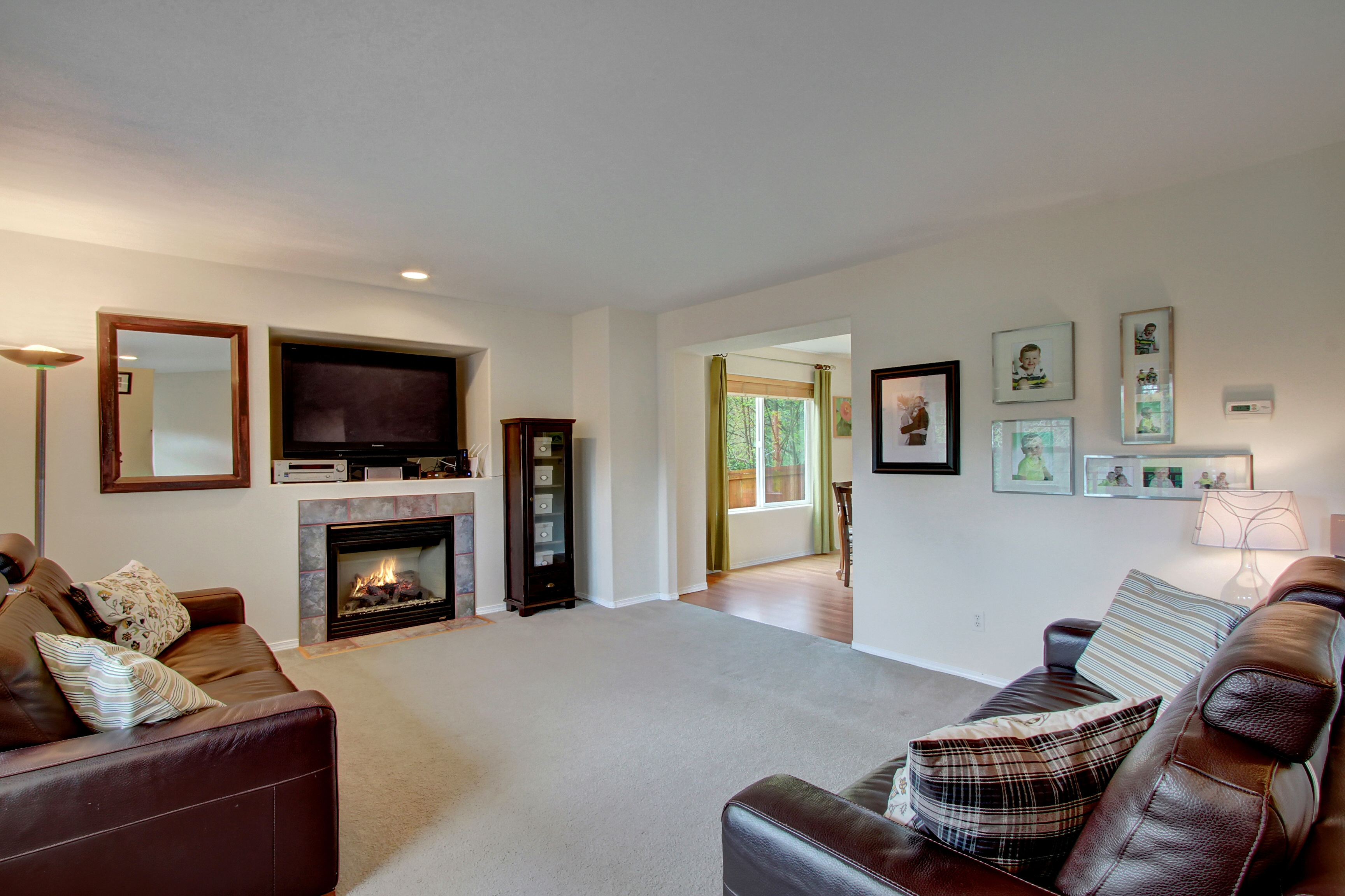 Property Photo: Living Room 24008 Cedar Wy  WA 98043 