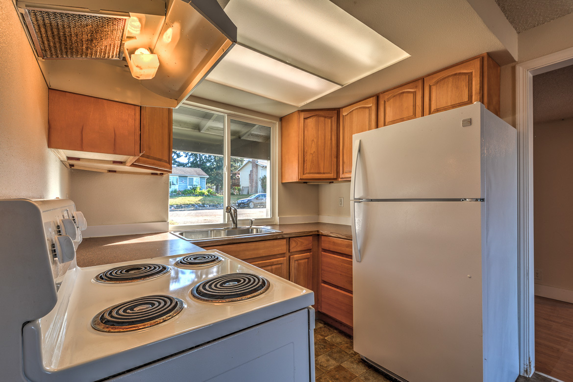 Property Photo: Kitchen 5714 61st Dr NE  WA 98270 