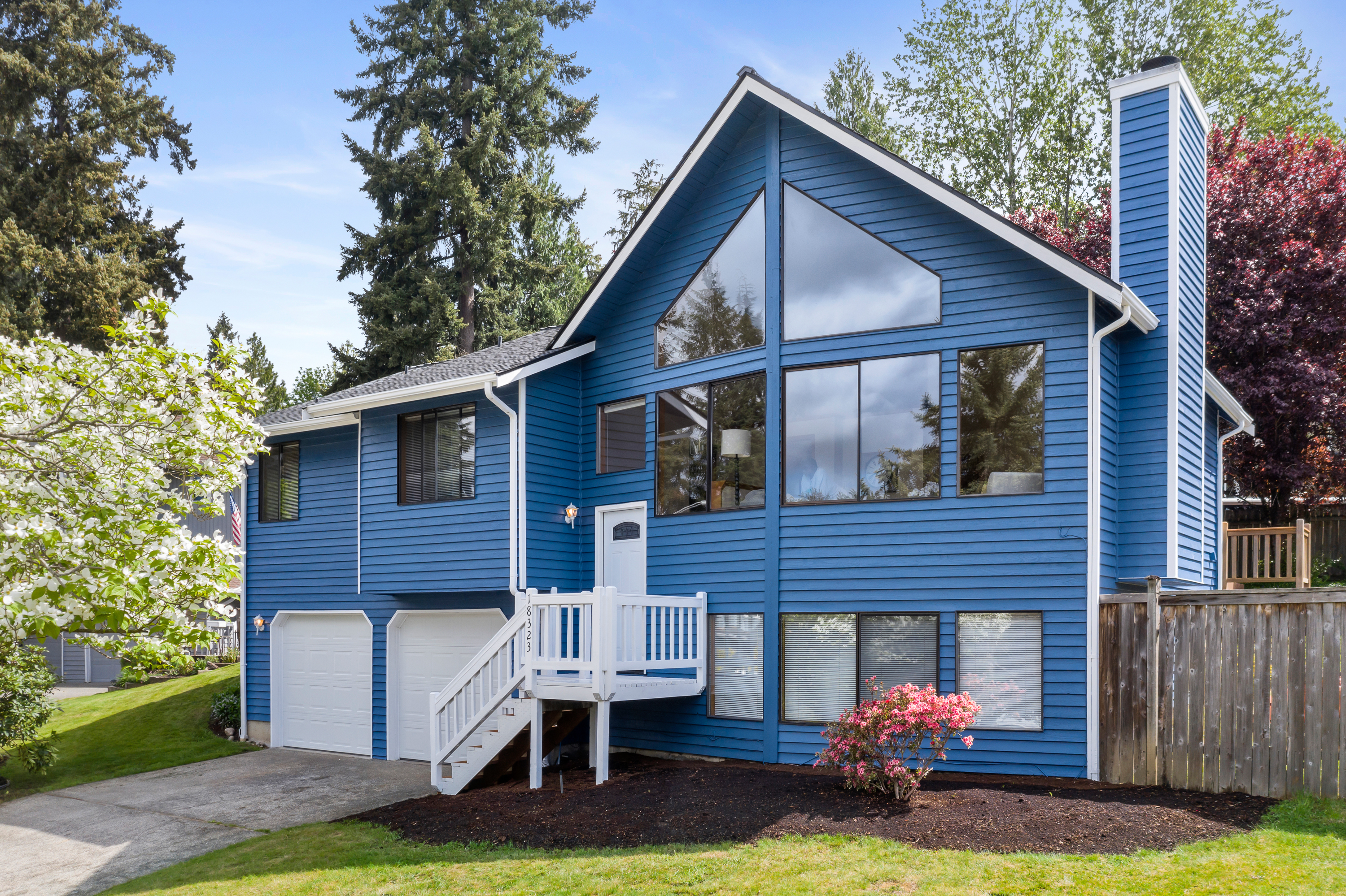 Property Photo:  18323 SE 23rd Drive  WA 98012 