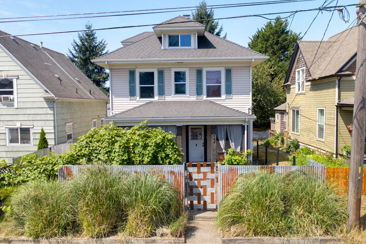 842 S Sprague Ave  Tacoma WA 98405 photo