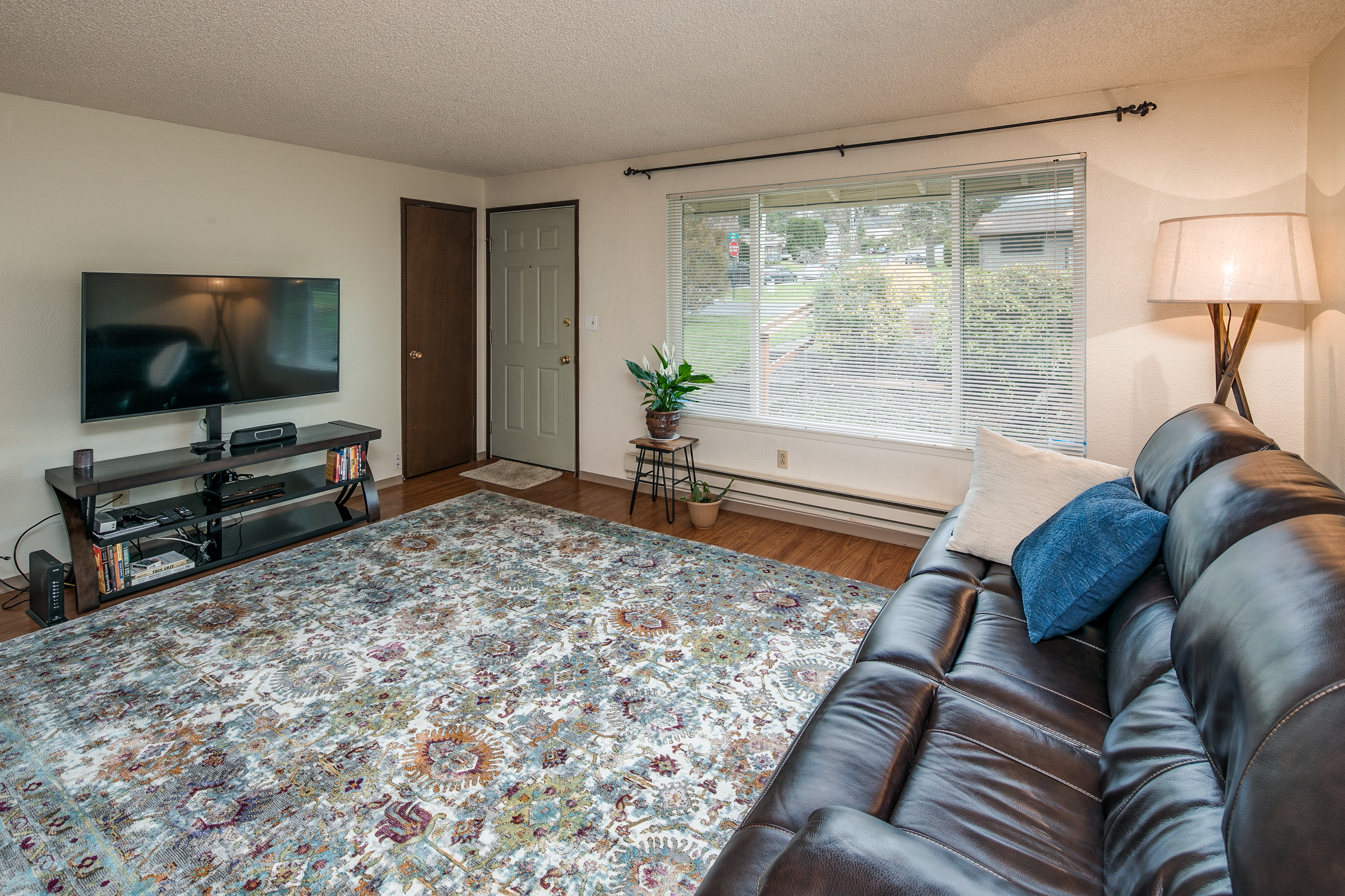 Property Photo:  2104 & 2106 Mill Ave  WA 98225 