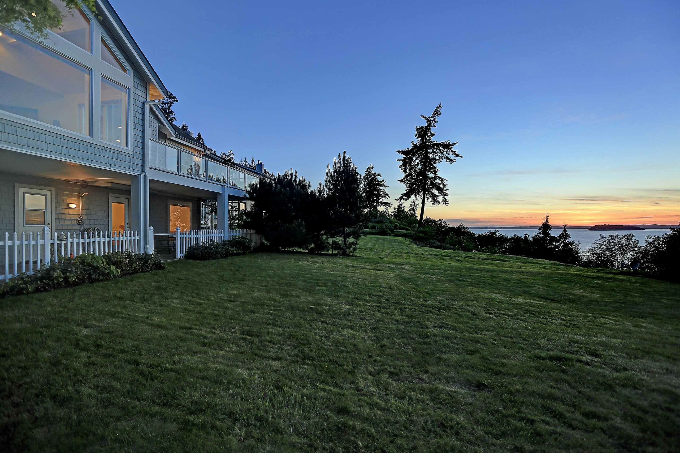 Property Photo:  436 W North Camano Dr  WA 98282 