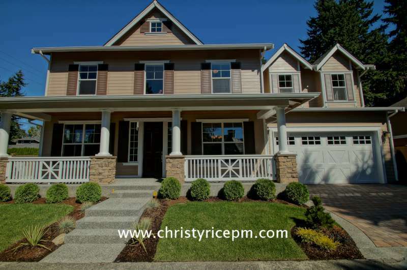 Property Photo: 10806 NE 14th Lane WA 98004