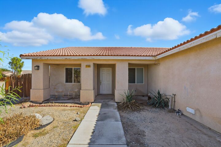 Property Photo:  2786 Stardust Avenue  CA 92274 