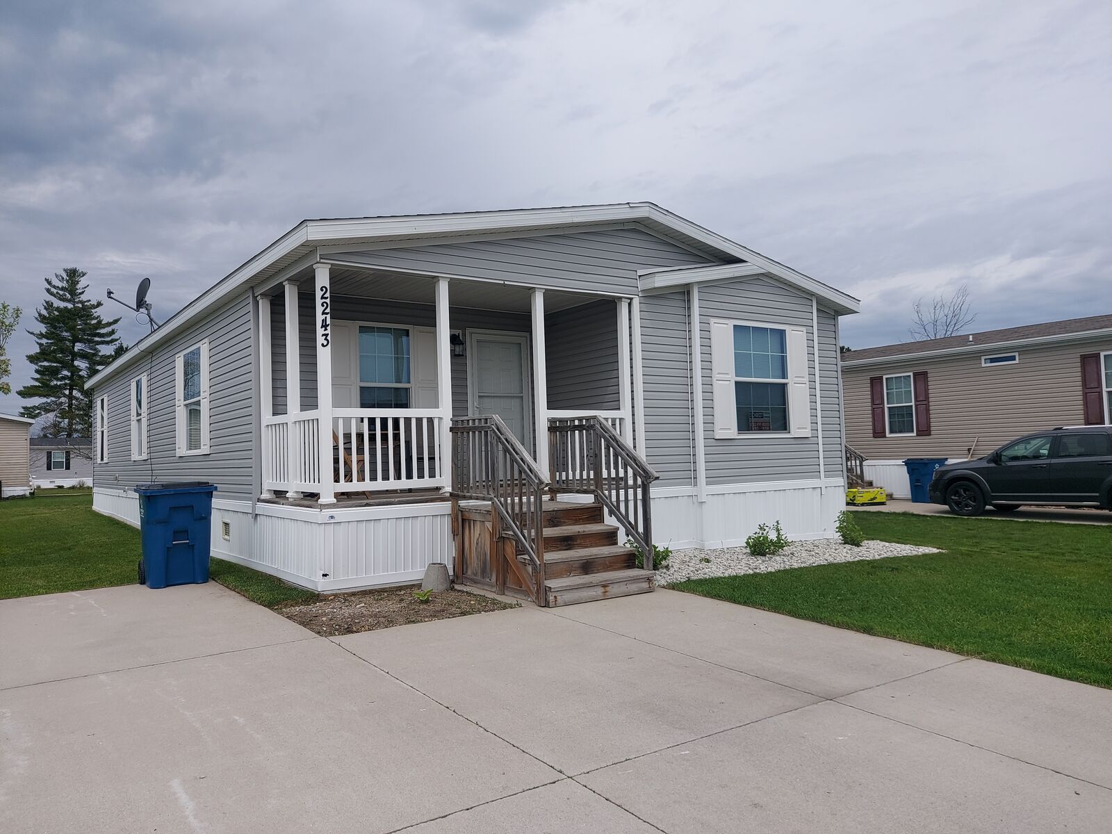 Property Photo: 2243 Leisure Lane MI 49686