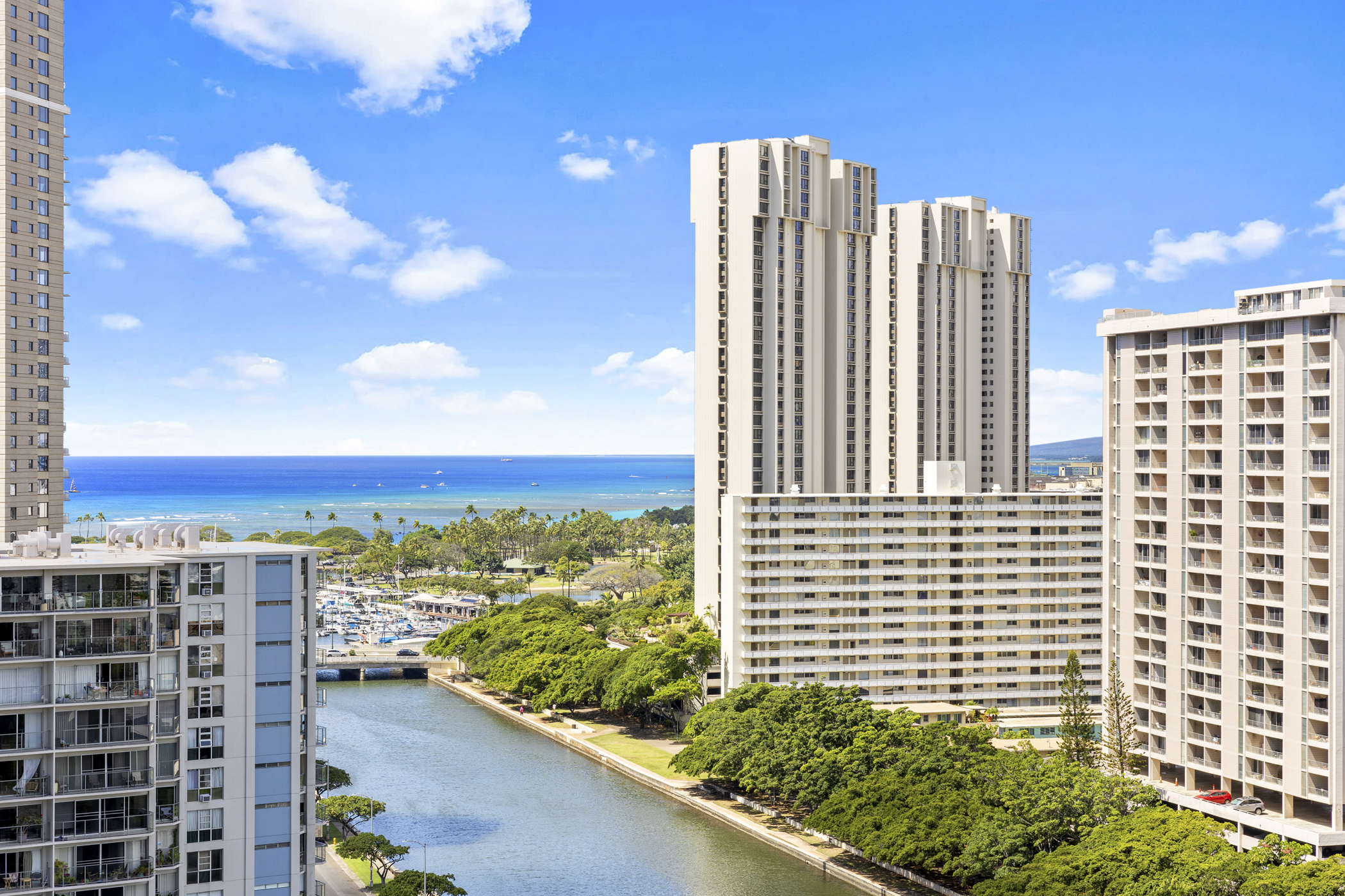 Property Photo:  1717 Ala Wai Boulevard 1902  HI 96815 