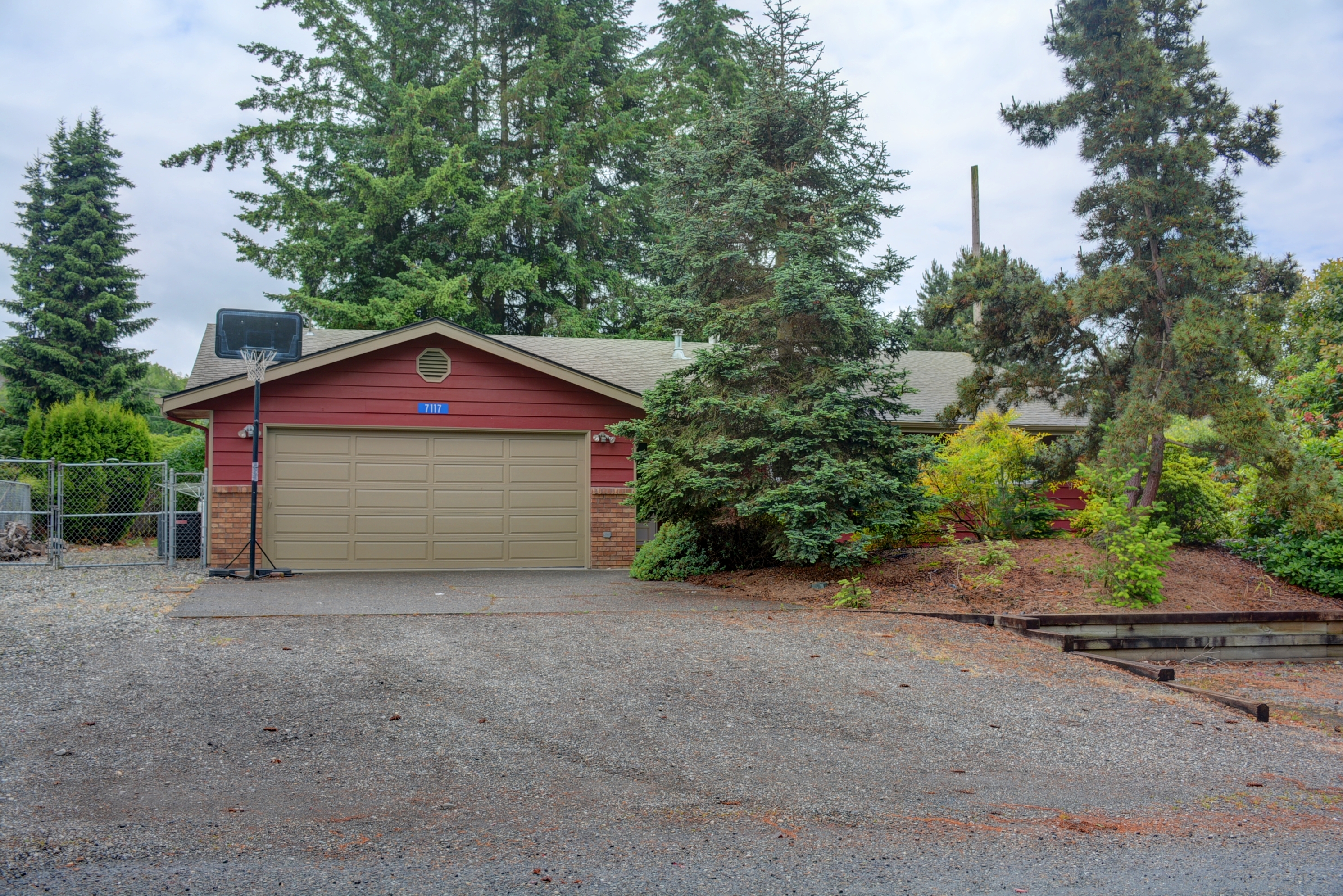 Property Photo:  7117 Steelhead Lane  WA 98233 