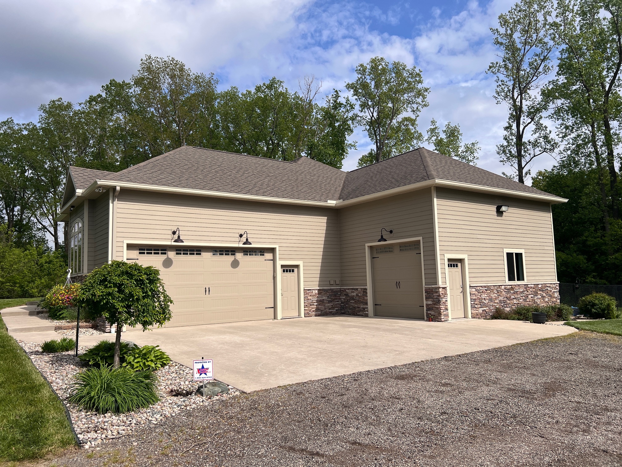 Property Photo: 4264 Benjamin Road MI 48872