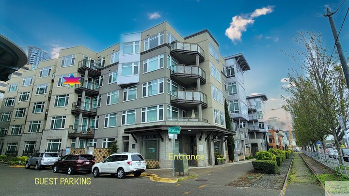 Property Photo:  2000 Alaskan Way 447  WA 98121 