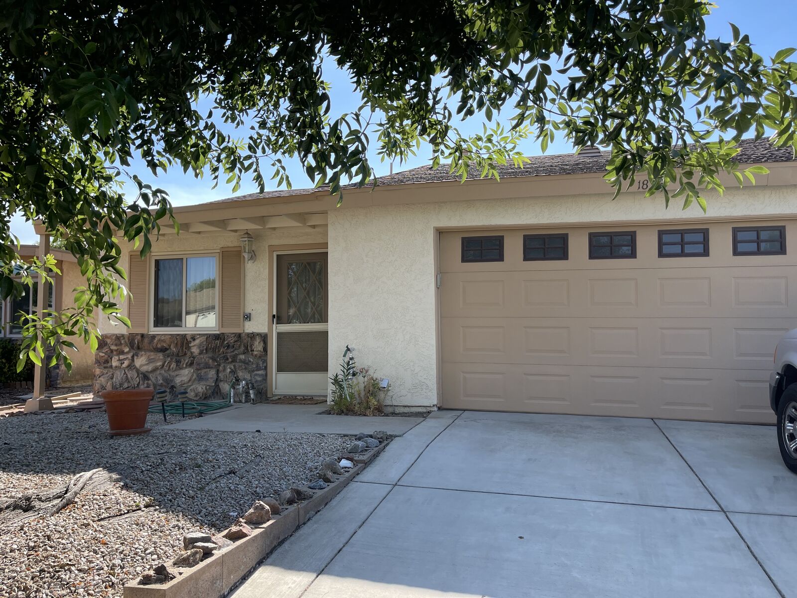 Property Photo:  1835 Ponderosa Lane  CA 93446