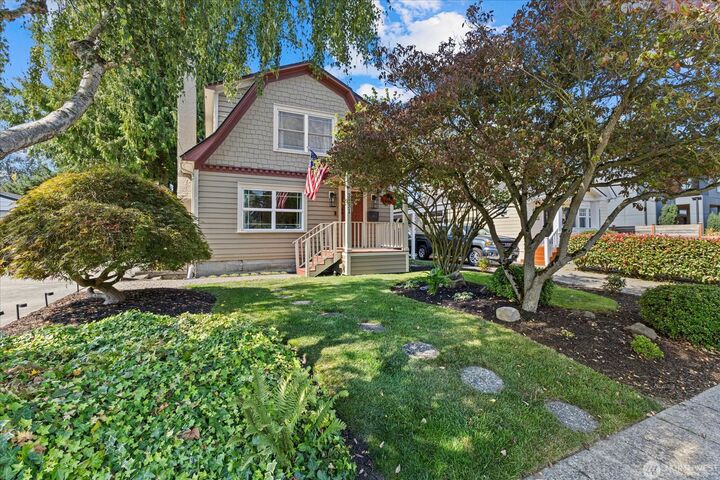 3231  63rd Avenue SW  Seattle WA 98116 photo