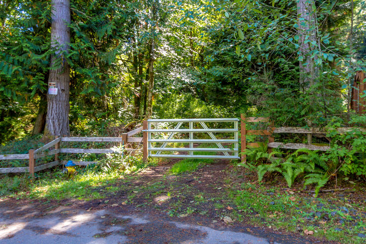 Property Photo: Tani creek 3310 NE Tani Creek Rd WA 98110
