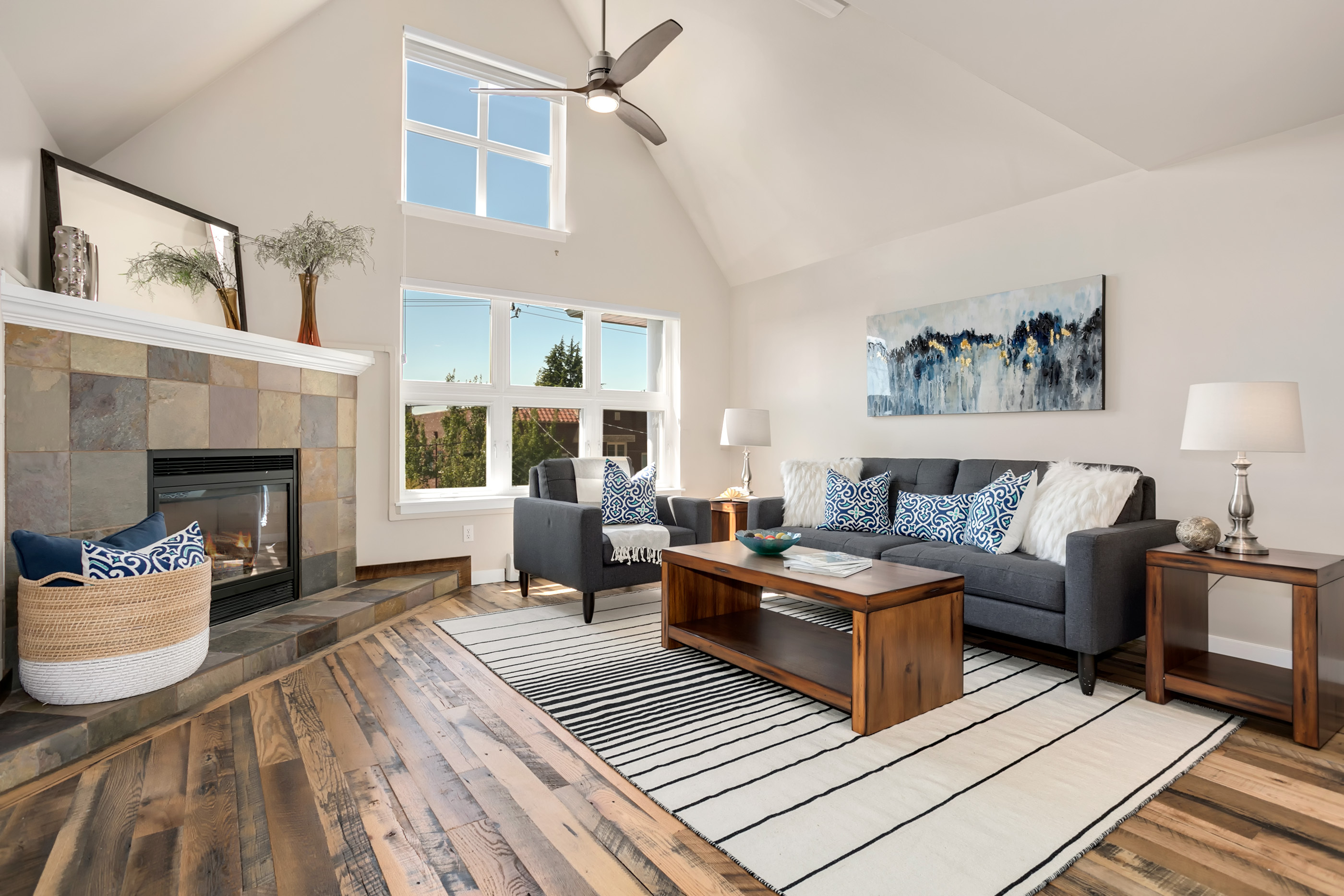 Property Photo: Living Room 4428 Phinney Ave N  WA 98103 