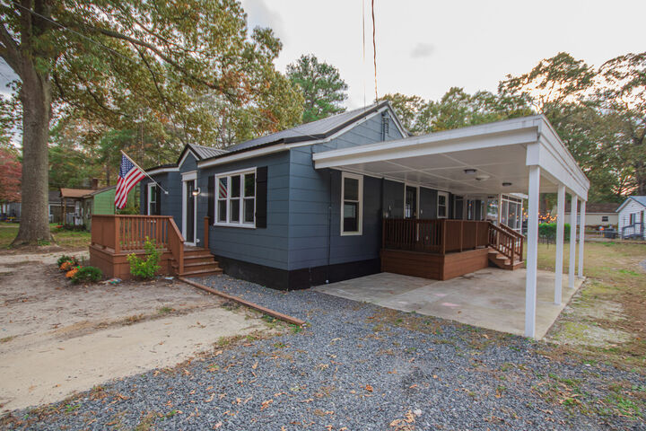 Property Photo:  518 Clyde Avenue  MD 21826