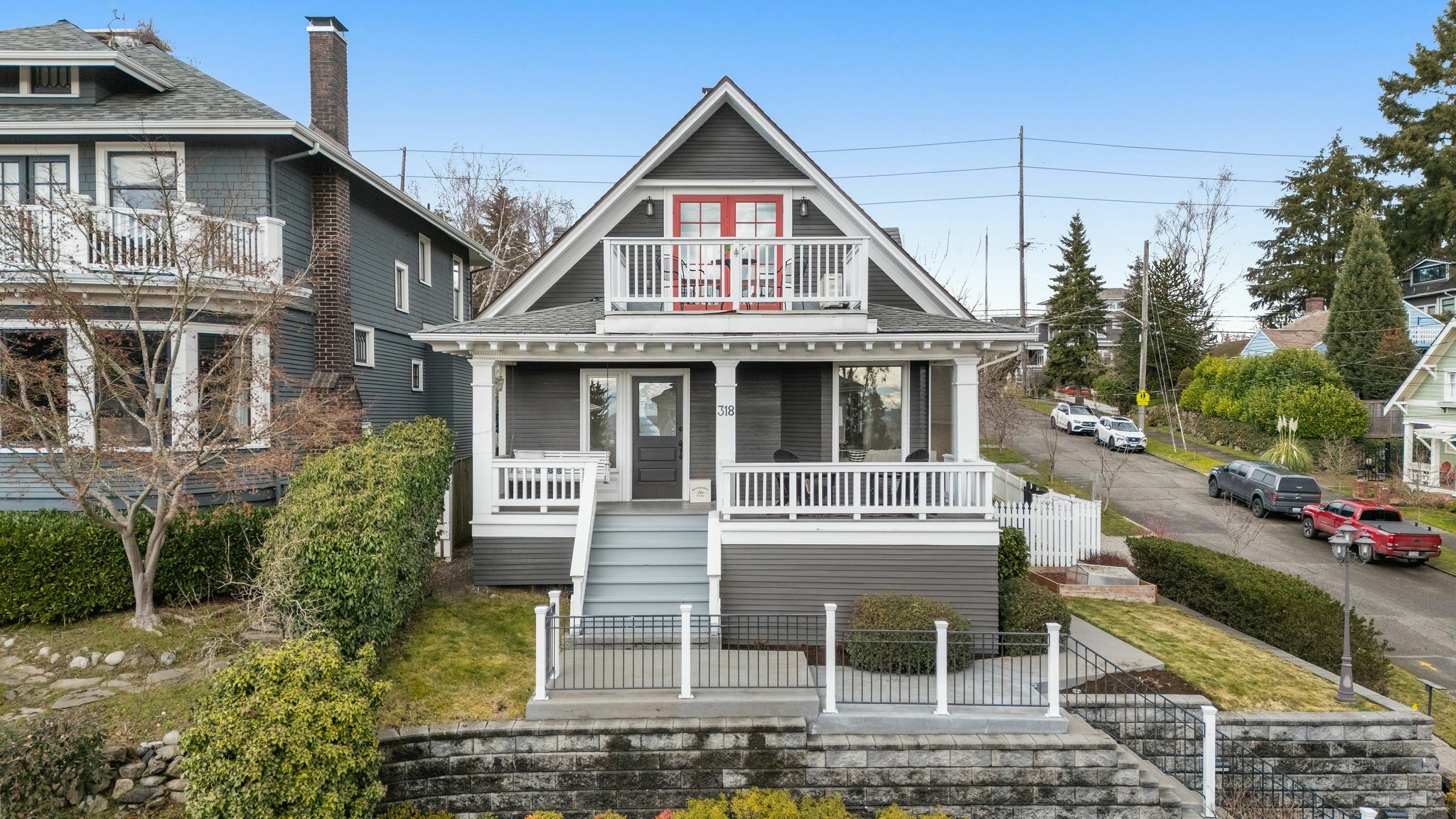 Property Photo:  318  Lee Street  WA 98109 