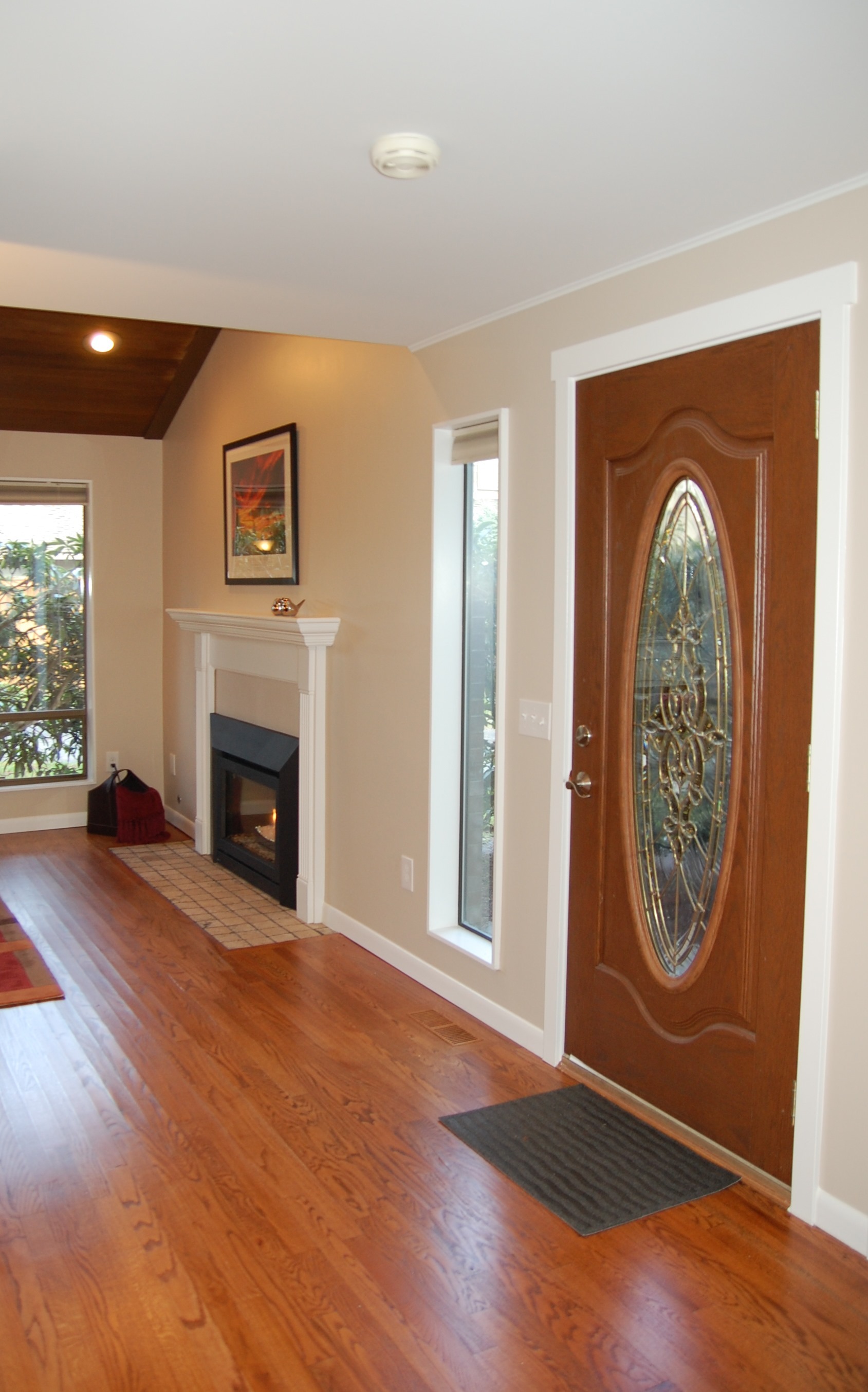 Property Photo: Main floor living areas 3802 175th Ave NE 10 WA 98052