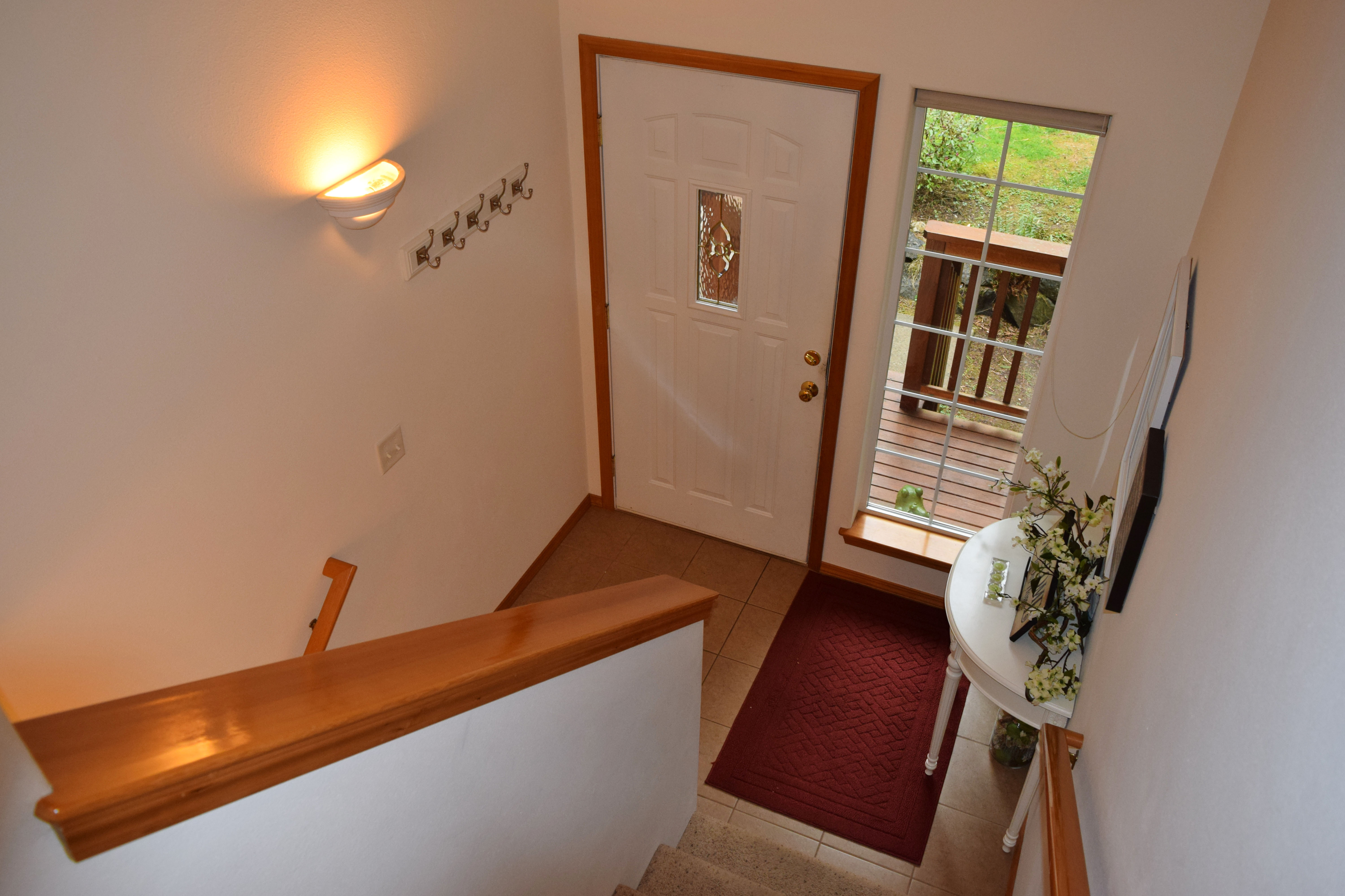 Property Photo: Foyer 4 Whistling Swan Place WA 98229