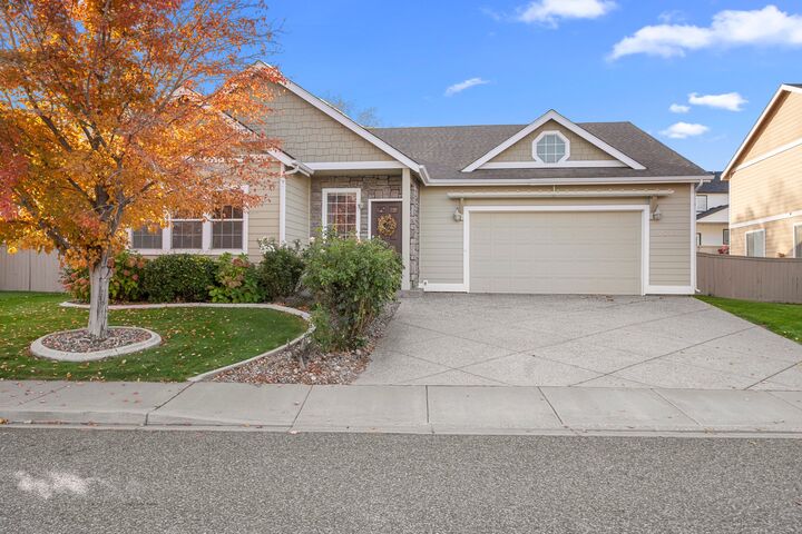 Property Photo: 5605 W 14th Ave WA 99338