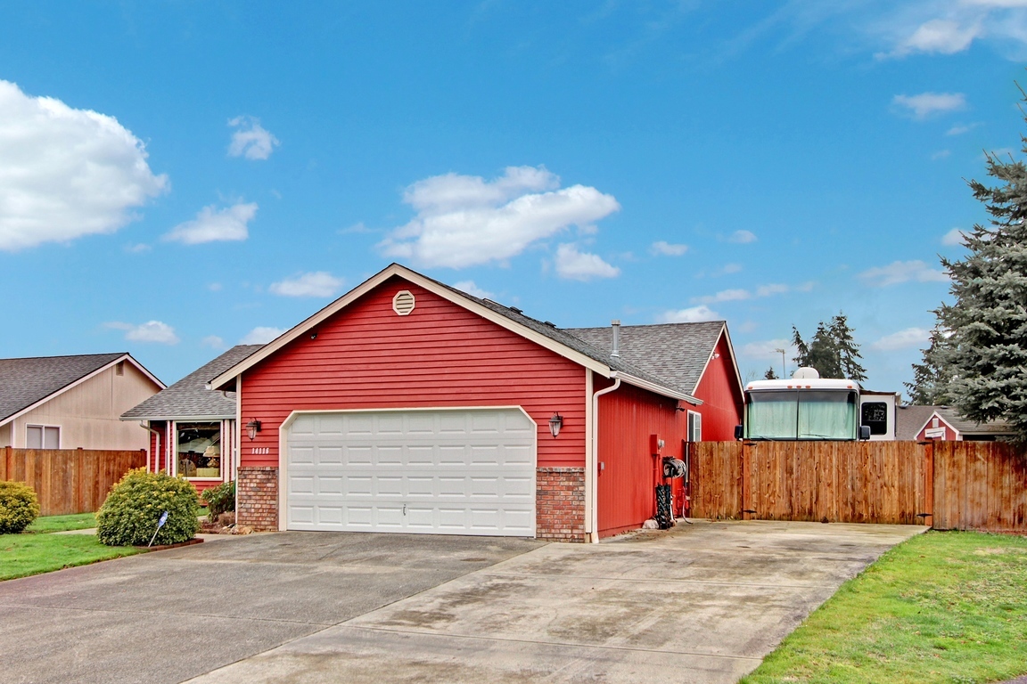 Property Photo:  14116 54th Dr NE  WA 98271 