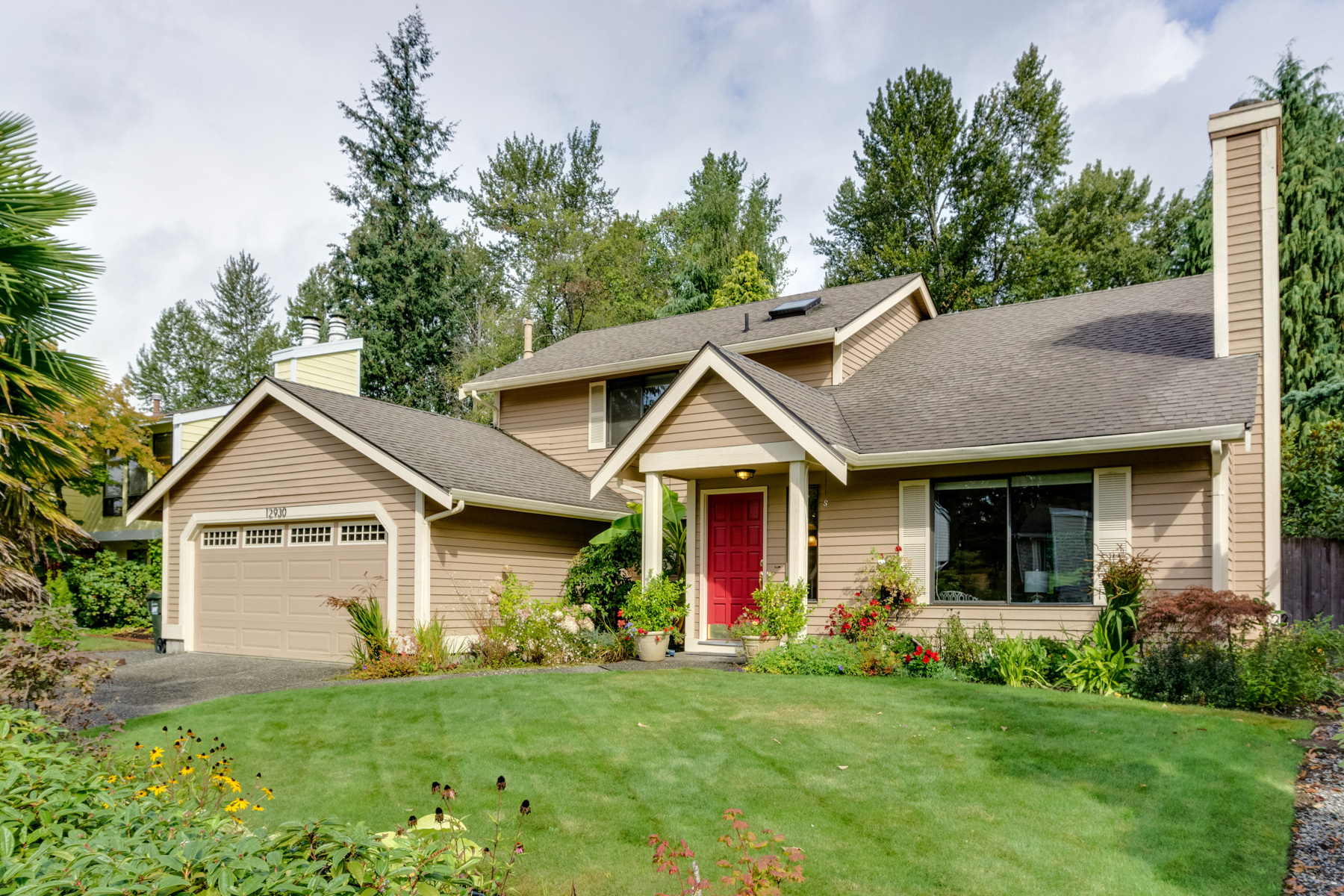 Property Photo: Exterior 12930 SE 228th Place  WA 98031 