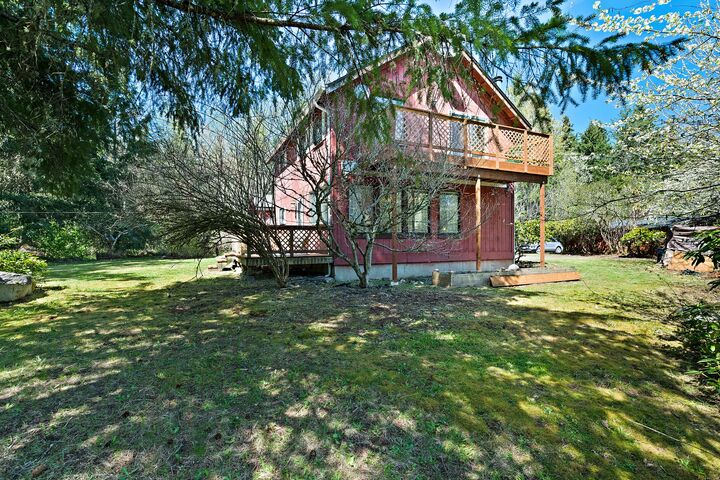 Property Photo: 12303 231st Ave E WA 98391