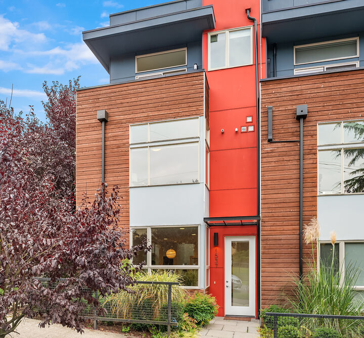 1537 E Fir St  Seattle WA 98122 photo