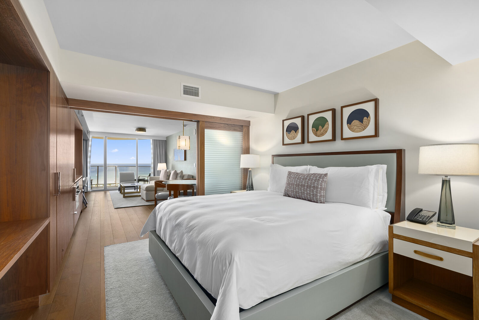 Property Photo:  2139 Kuhio Avenue 2610  HI 96815 