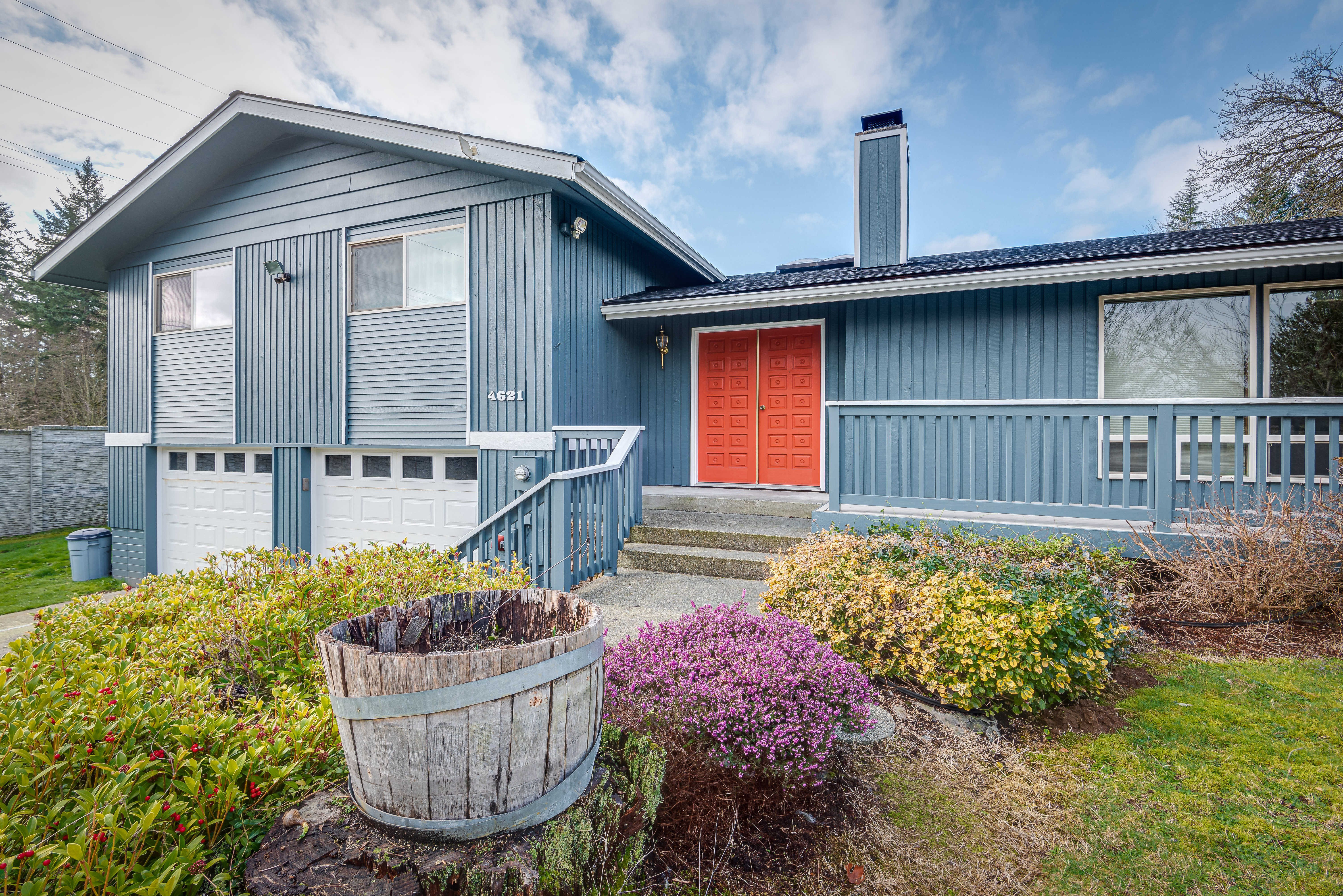 Property Photo:  4621 Village Circle SE  WA 98501 