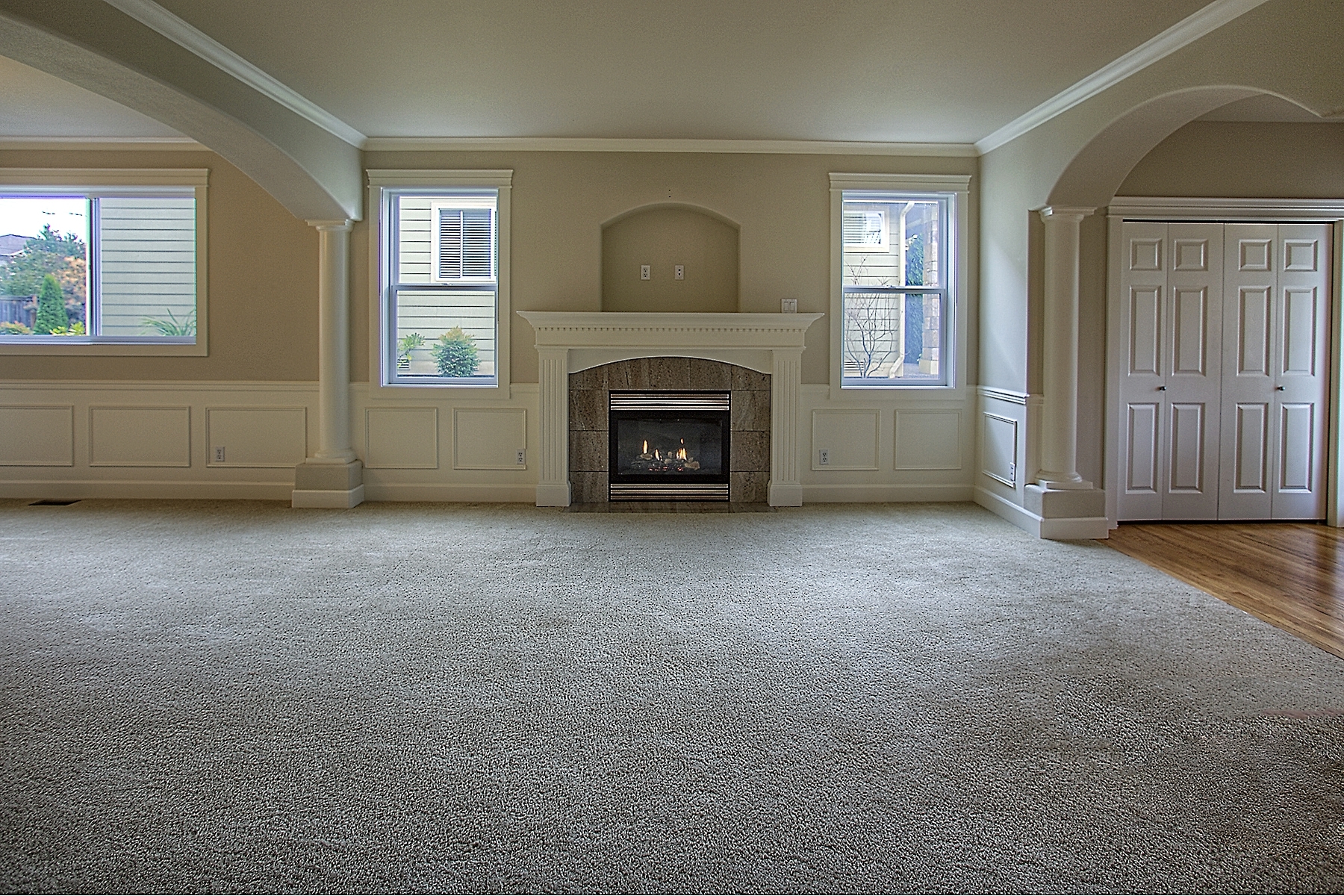 Property Photo: Interior 6152 NE 3rd Ct WA 98059