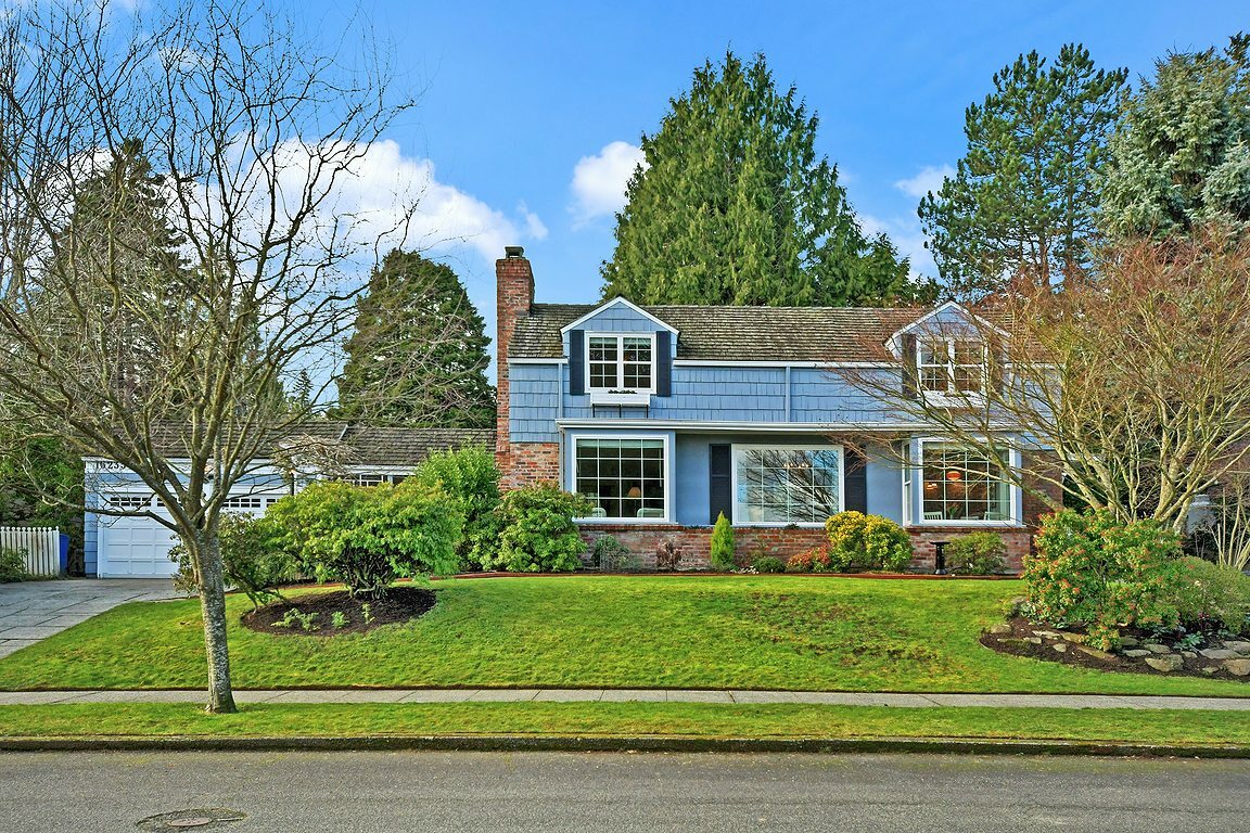 Property Photo: Sheridan Heights Living 16235 38th Avenue NE  WA 98155 