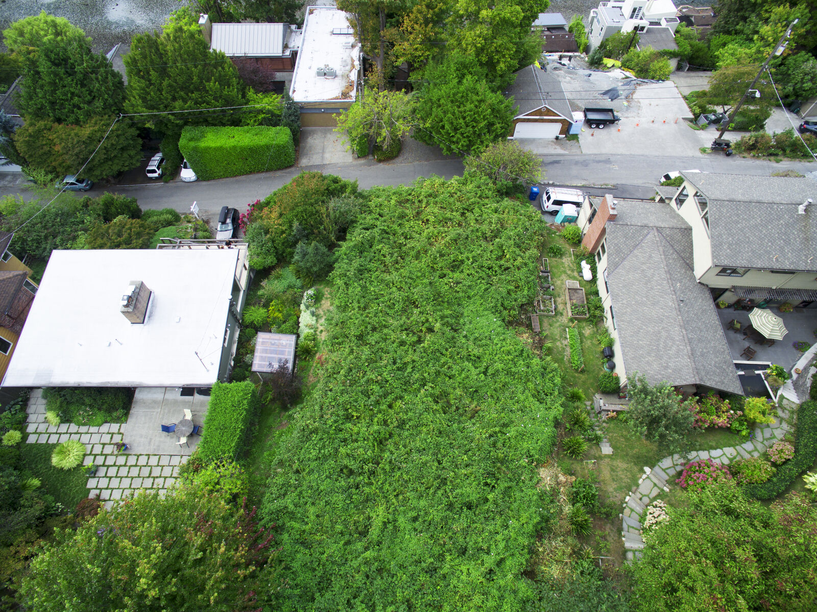 Property Photo: 0 Perkins Lane W WA 98199