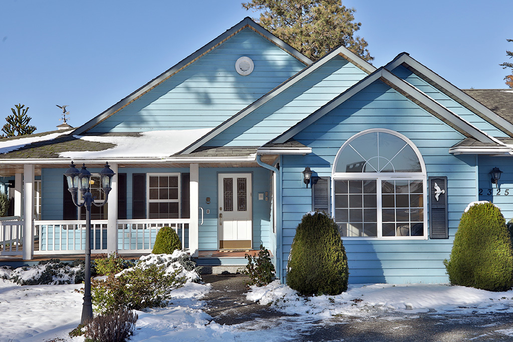 Property Photo: 2325 Soundview Dr WA 98260