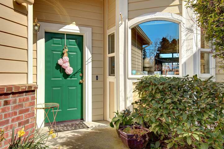 Property Photo: Edmonds Townhome 21113 77th Place W 17  WA 98026 