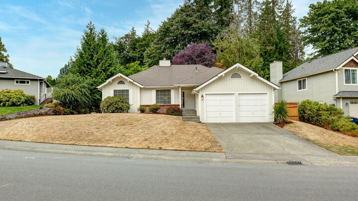 22512 NE 9th Dr  Sammamish WA 98074 photo